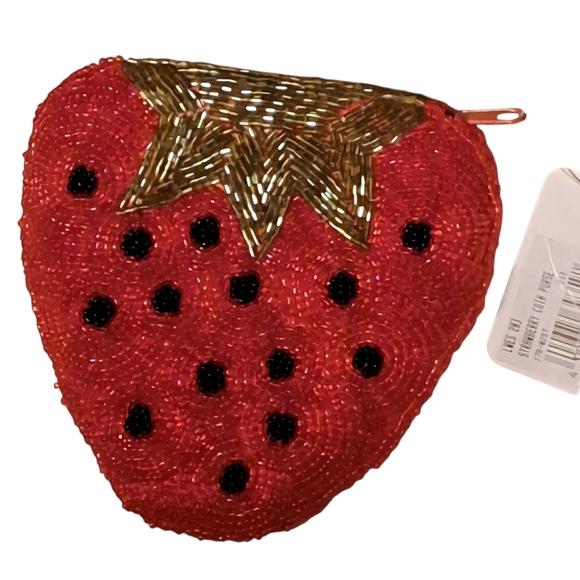 C. Marie Vintage Strawberry Beaded Handbag and Coin Purse - Picture 6 of 7